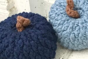 Cozy Alpine Pumpkin FREE Crochet Pattern