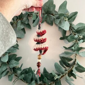 Quick & Easy Crochet Christmas Tree Ornament – Twisty Tree FREE Pattern