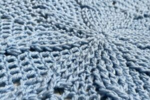 Floral Cabled Vines Blanket Square |  FREE Crochet Pattern