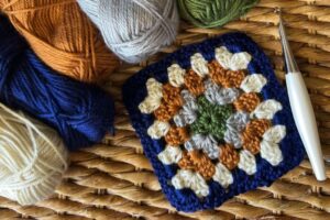 How to Crochet Multicolored Granny Squares for International Granny Square Day