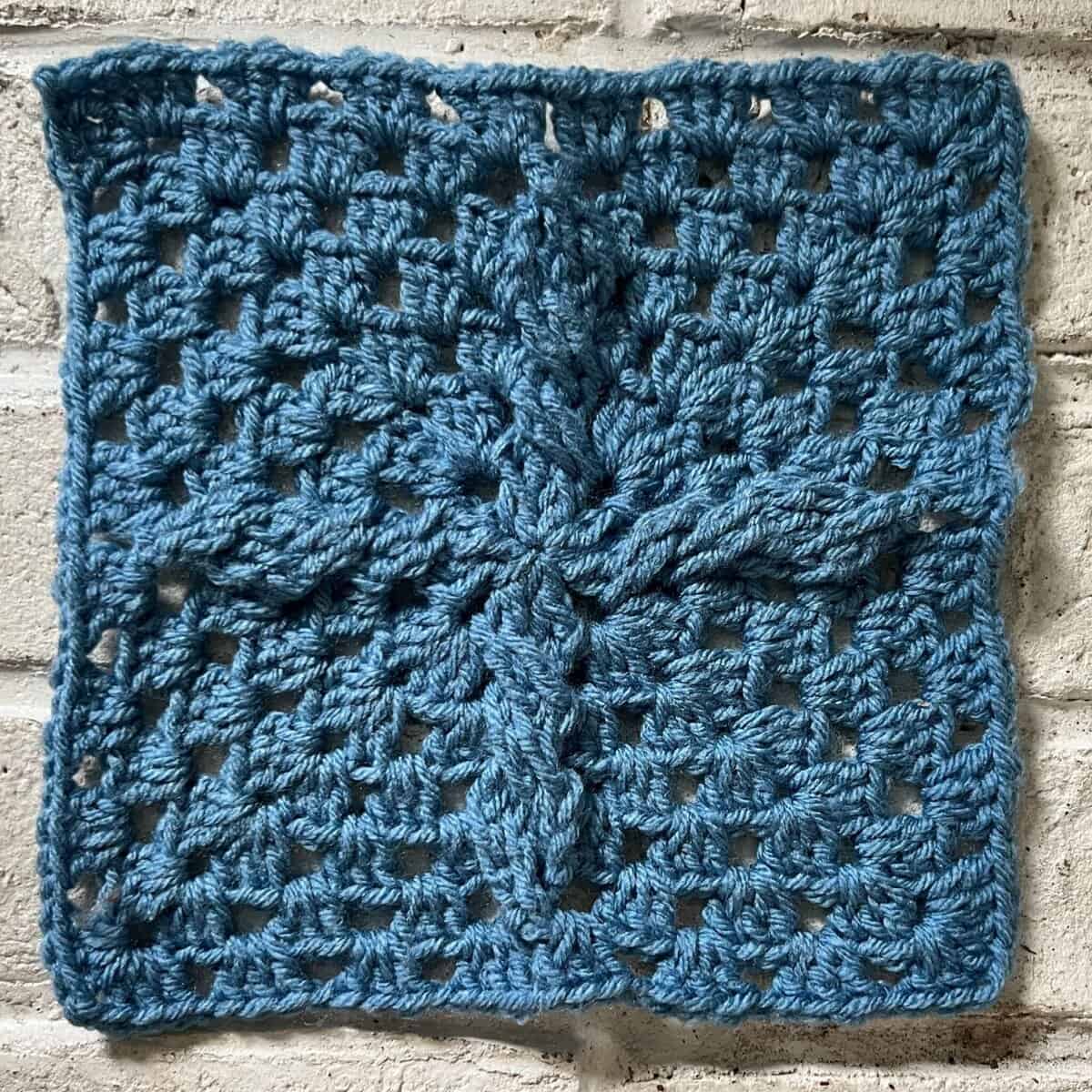 Mosaic Granny Square | FREE Crochet Pattern - Juniper and Oakes