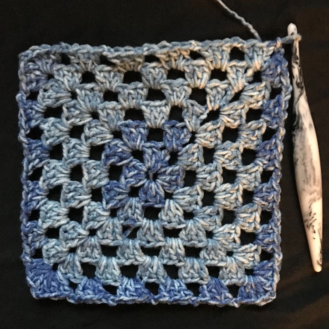 crochet granny square stitch tutorial by Juniper and Oakes