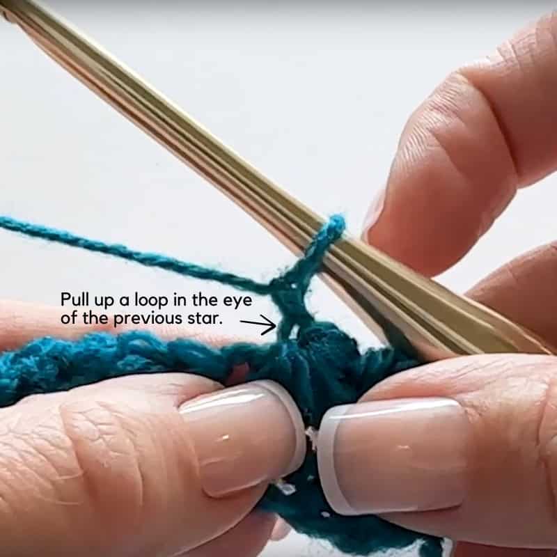 crochet star stitch tutorial - SC5tog 1