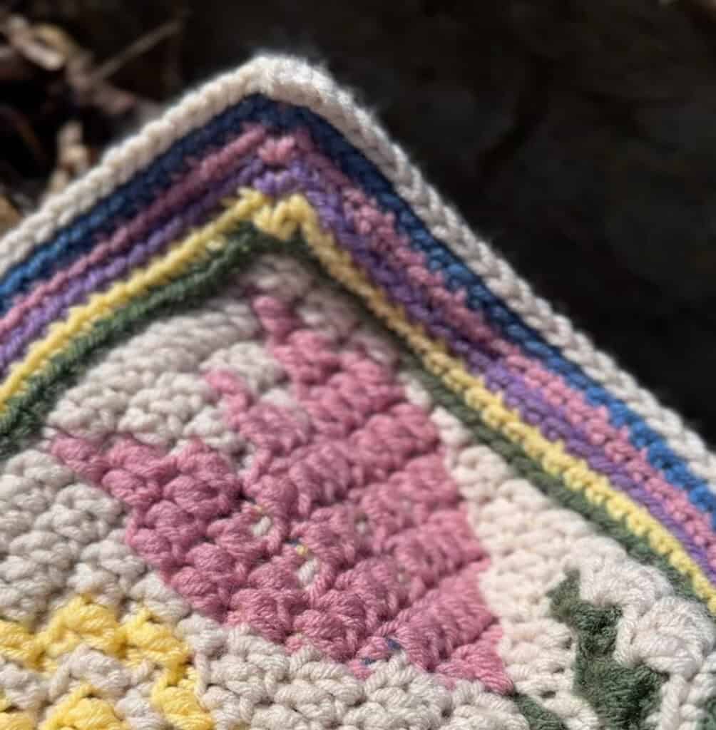 Envelope Border - Flower Garden Blanket - Corner