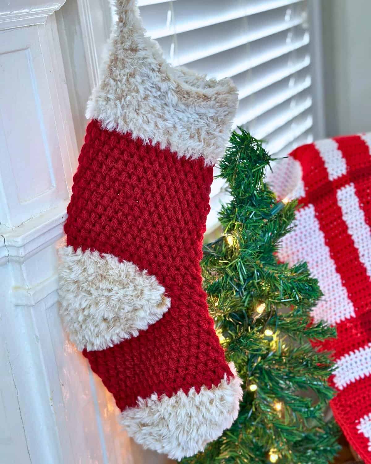 Soft & Fluffy Stocking - a Faux Fur Crochet Christmas Stocking Pattern