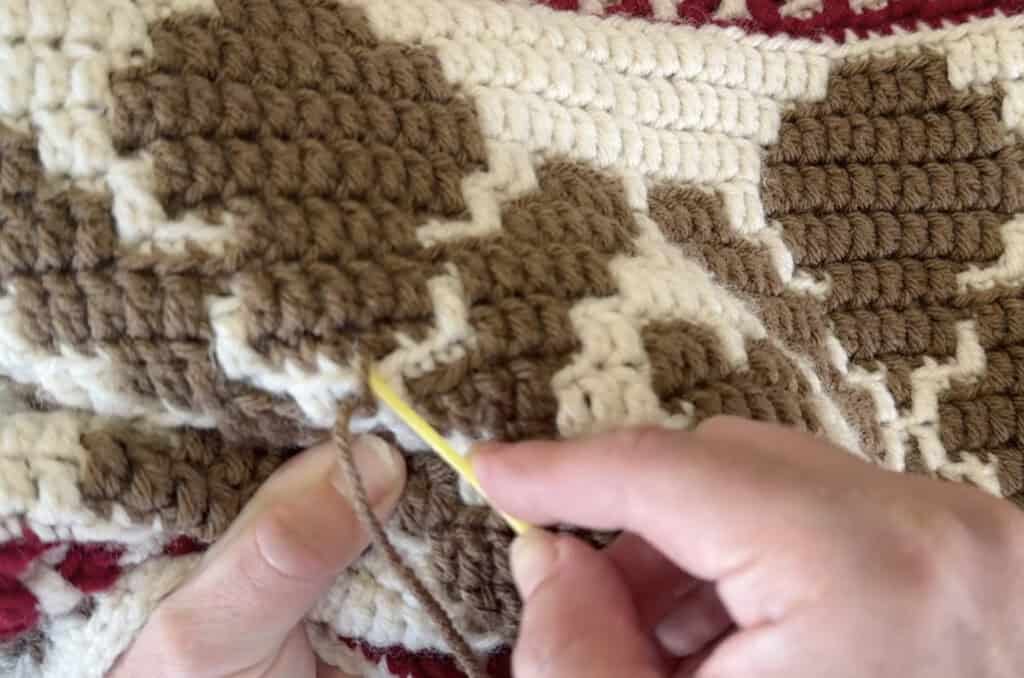 sew over mistakes in mosaic crochet